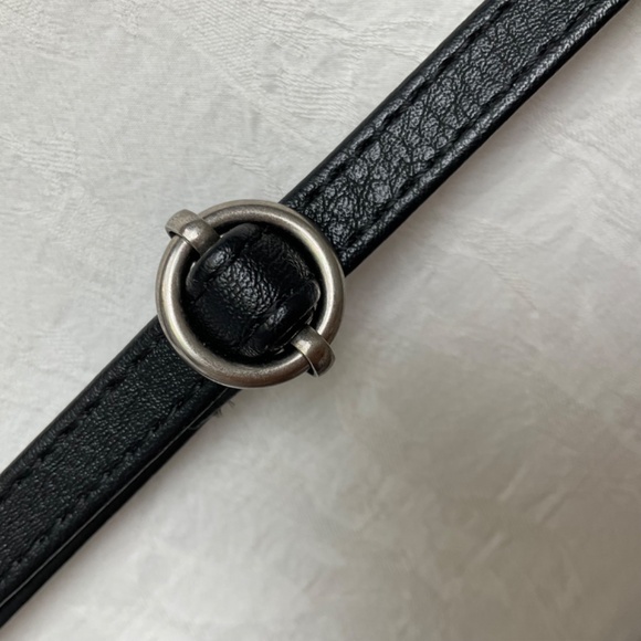 Sakroots Women's Large Smartphone Crossbody Bag Wristlet Purse Eco-Twill… - Picture 8 of 16